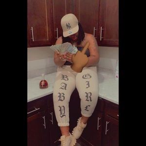 Meet your Posher, Honey